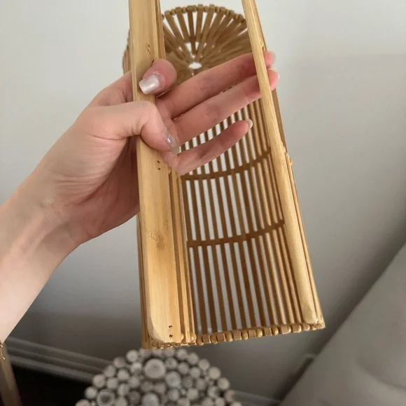 Aritzia Tan Clutch with Sculptural Design - Picture 4 of 7